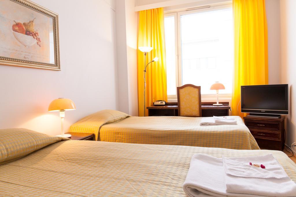 Aadankosio Hotell Joensuu Exteriör bild