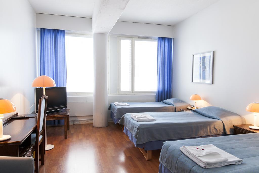Aadankosio Hotell Joensuu Exteriör bild